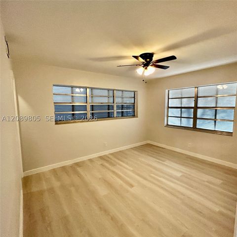 2416 SE 2nd St 1, Pompano Beach, FL 33062