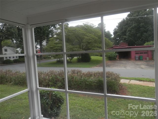 1701 Washington Avenue, Charlotte, NC 28216