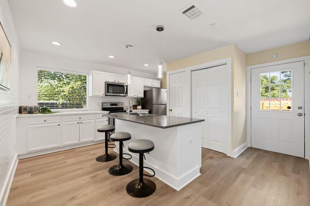 1171 Nickols Ave 1, Austin, TX 78721