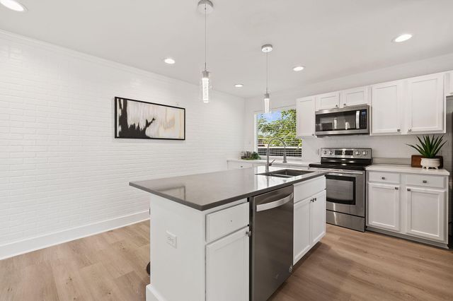 1171 Nickols Ave 1, Austin, TX 78721