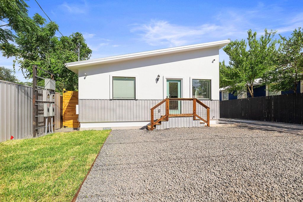 1171 Nickols Ave 1, Austin, TX 78721