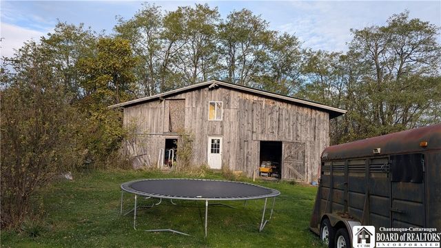 8860 Belson Road, Westfield, NY 14775