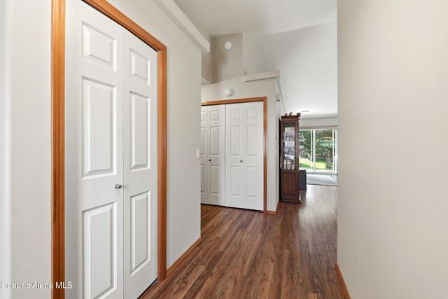 2064 W Normandie LN, Coeur D'alene, ID 83815
