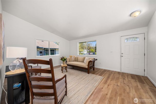 624 Geneva Lane SE, Olympia, WA 98513