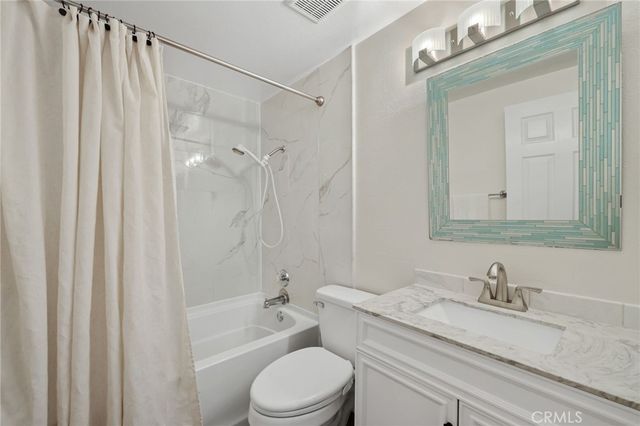 17702 Sergio Circle 102, Huntington Beach, CA 92647