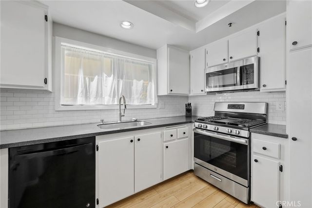 17702 Sergio Circle 102, Huntington Beach, CA 92647