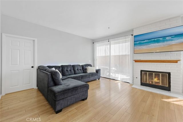 17702 Sergio Circle 102, Huntington Beach, CA 92647