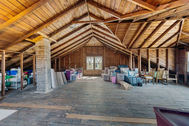 4917 N Kilbourn Avenue, Chicago, IL 60630