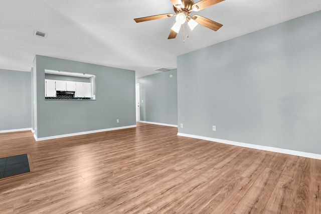 208 Greencastle Drive, Goose Creek, SC 29445