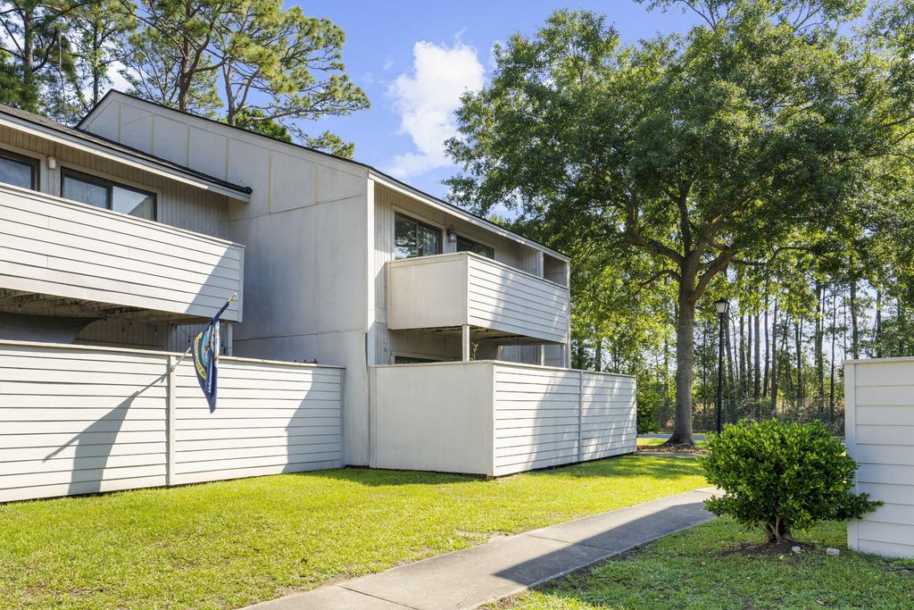 208 Greencastle Drive, Goose Creek, SC 29445