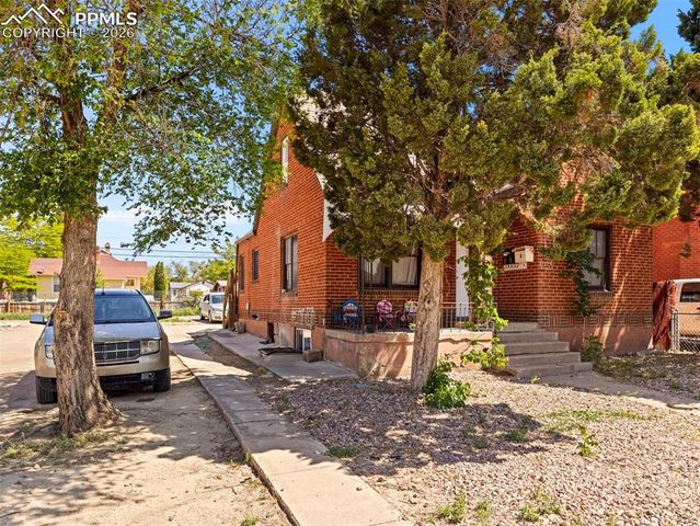 1109 E 8th Street, Pueblo, CO 81001