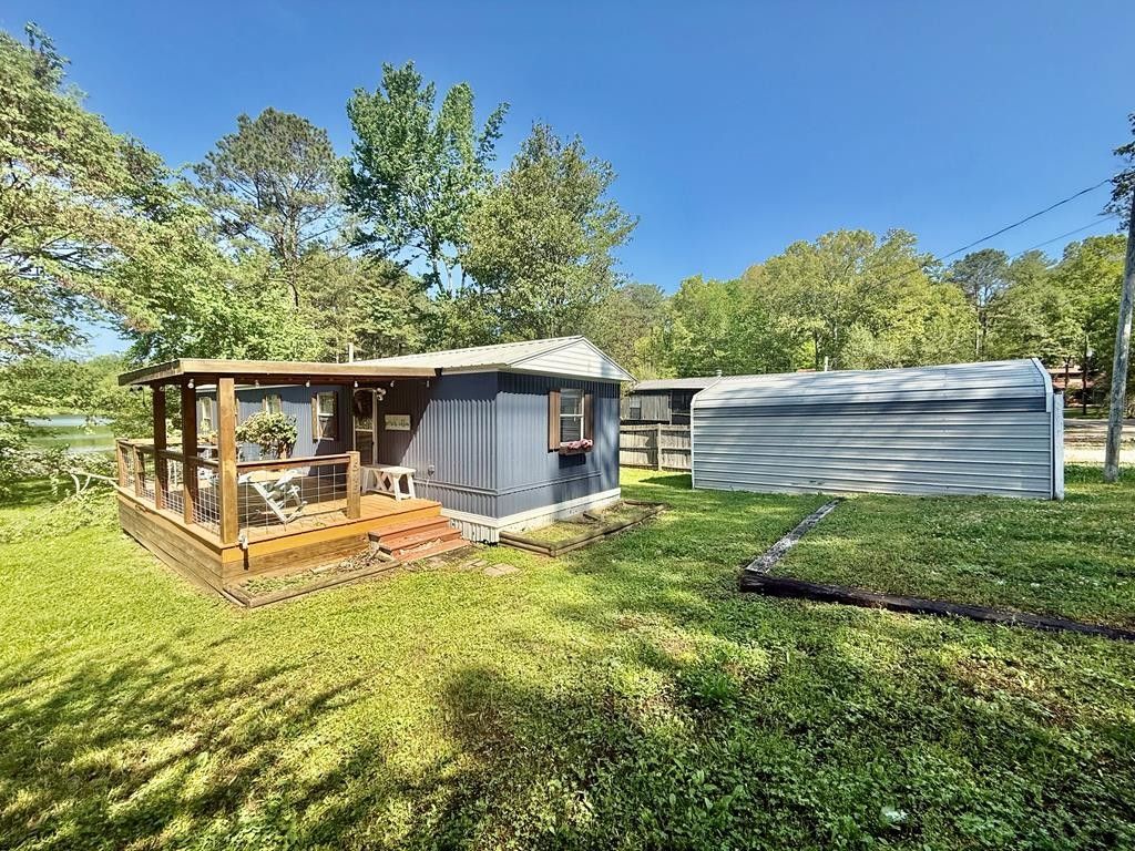 545 Mansard Island Dr, Springville, TN 38256