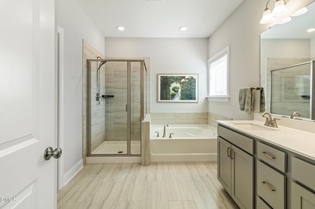 2206 Montebell View Drive, Fuquay Varina, NC 27526