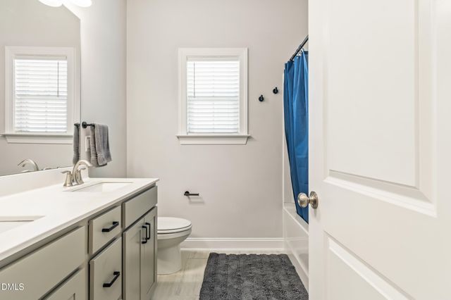 2206 Montebell View Drive, Fuquay Varina, NC 27526