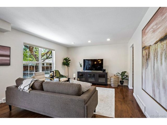 8306 E Jamison Cir, Centennial, CO 80112
