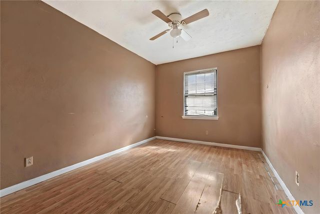 1512 Mccreary Avenue, Killeen, TX 76549