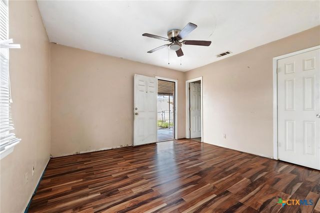 1512 Mccreary Avenue, Killeen, TX 76549