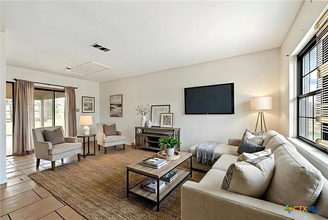 1512 Mccreary Avenue, Killeen, TX 76549