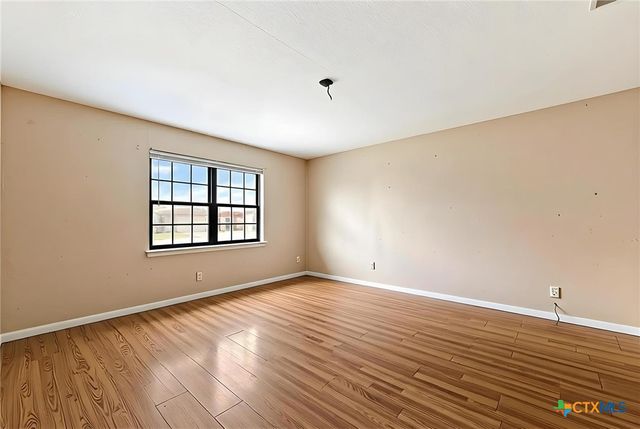 1512 Mccreary Avenue, Killeen, TX 76549