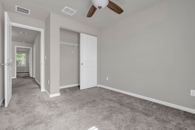 5659 Enclave Drive, Riviera Beach, FL 33407