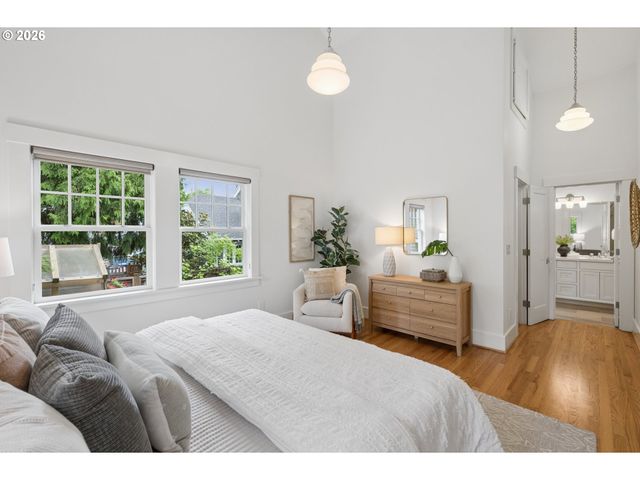 3127 Ne MASON St, Portland, OR 97211