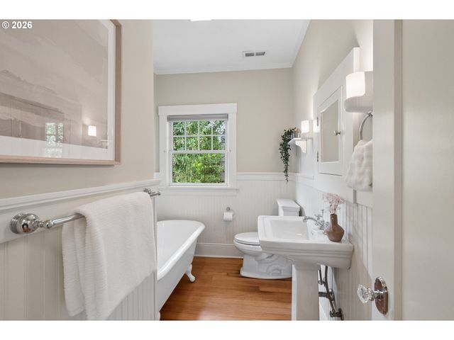 3127 Ne MASON St, Portland, OR 97211
