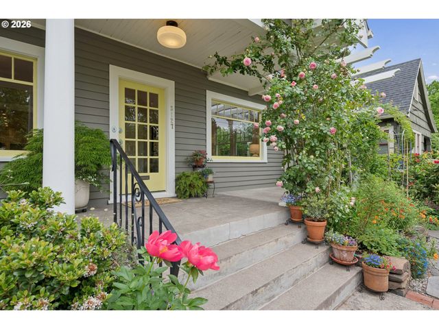 3127 Ne MASON St, Portland, OR 97211