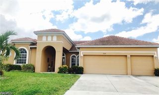 2124 Skyline BLVD, Cape Coral, FL 33991