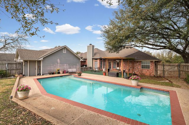 703 Gibraltar Lane, Lorena, TX 76655