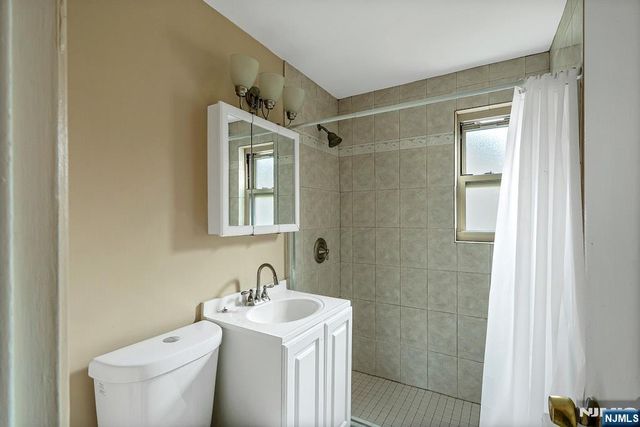 1267 Anderson Avenue 16, Fort Lee, NJ 07024