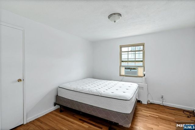 1267 Anderson Avenue 16, Fort Lee, NJ 07024