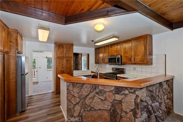 828 Tehama Drive, Big Bear Lake, CA 92315