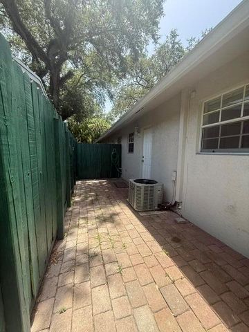 712 SW 14th Avenue 1, Fort Lauderdale, FL 33312