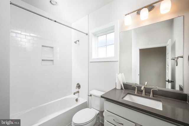 219 ROCK ISLAND RIDGE, Mineral, VA 23117