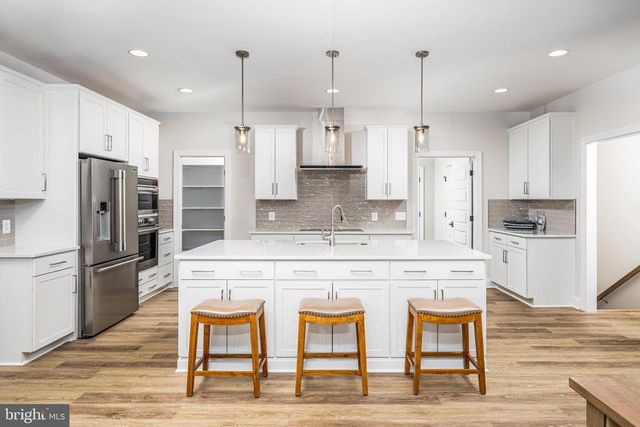 219 ROCK ISLAND RIDGE, Mineral, VA 23117