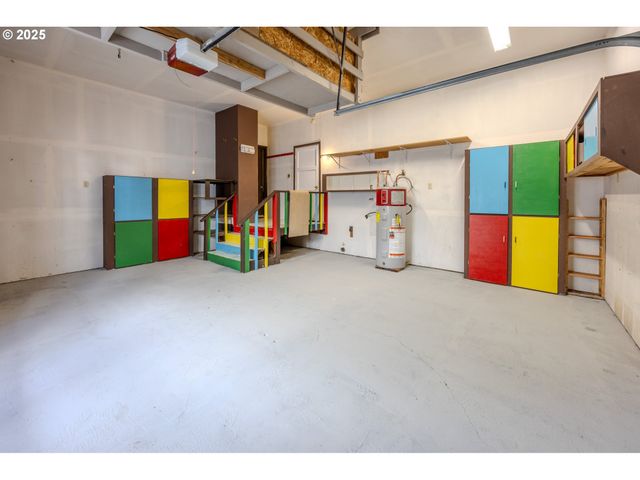 87830 TERRACE VIEW Dr, Florence, OR 97439