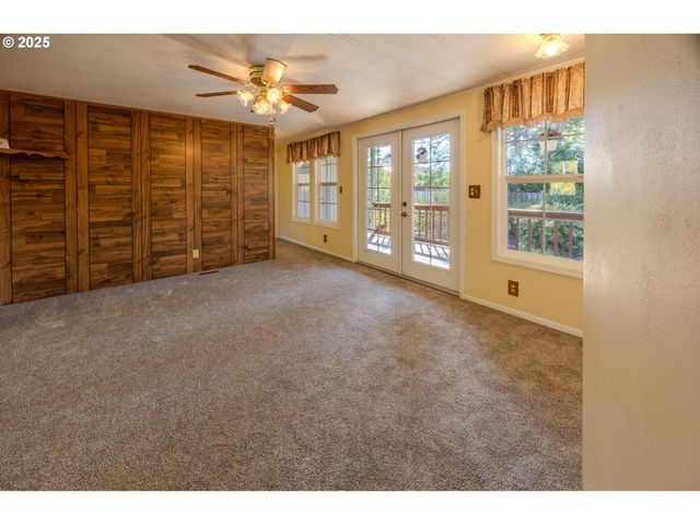 87830 TERRACE VIEW Dr, Florence, OR 97439