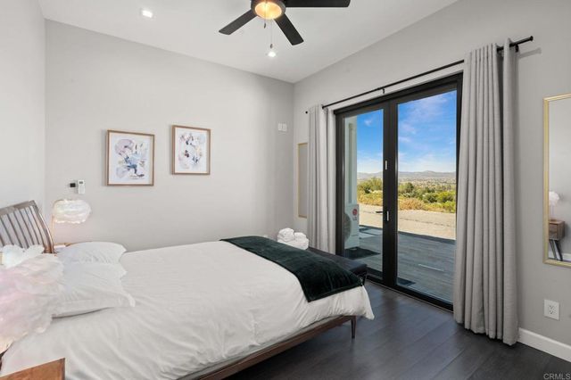 42950 Ivy Street, Murrieta, CA 92562