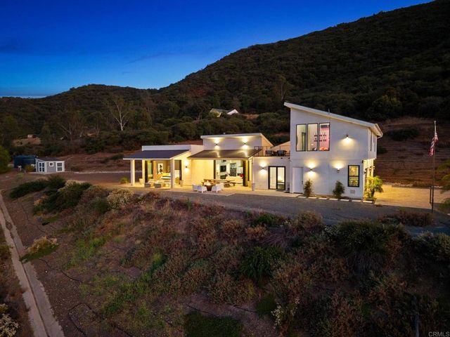 42950 Ivy Street, Murrieta, CA 92562