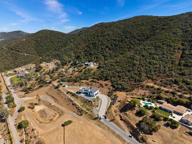 42950 Ivy Street, Murrieta, CA 92562