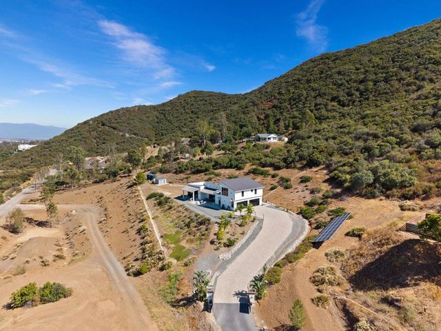 42950 Ivy Street, Murrieta, CA 92562