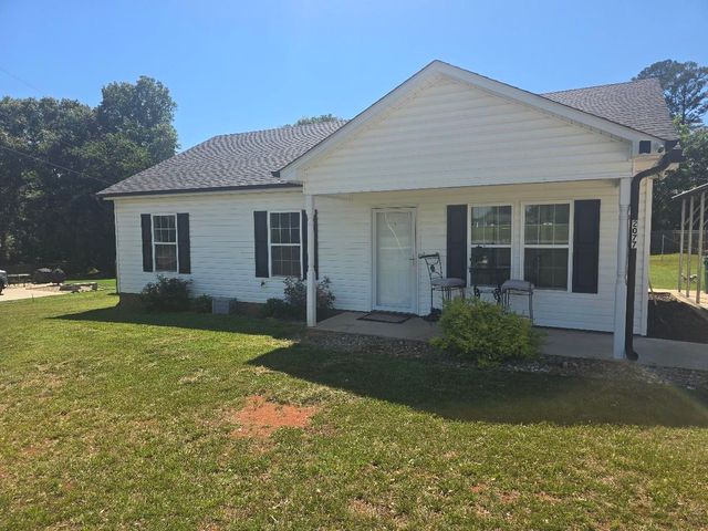 2077 Boiling Springs Hwy, Gaffney, SC 29341