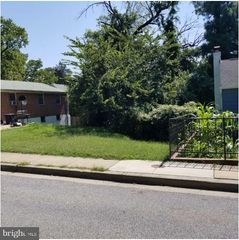 15 AKIN AVE, Capitol Heights, MD 20743