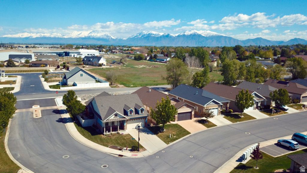 Image 22 of property listing at 1148 W 1150 S #12, Payson, UT 84651
