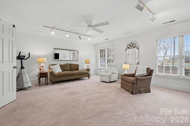 5019 Cranston Court, Charlotte, NC 28277