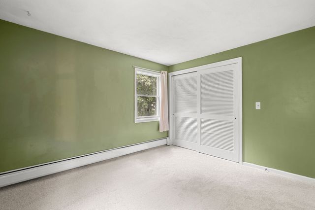 1 Nottingham Dr, Raynham, MA 02767