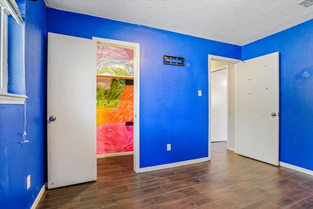 4905 Woodway Avenue, Rosenberg, TX 77471