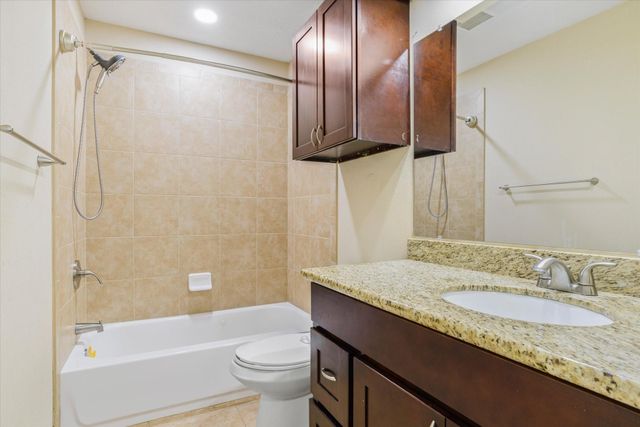 4905 Woodway Avenue, Rosenberg, TX 77471