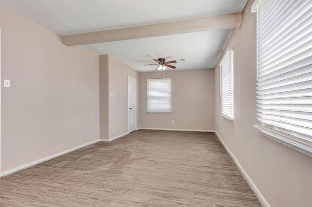 4826 Airport Boulevard, Houston, TX 77048