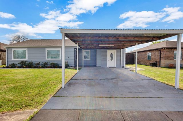 4826 Airport Boulevard, Houston, TX 77048